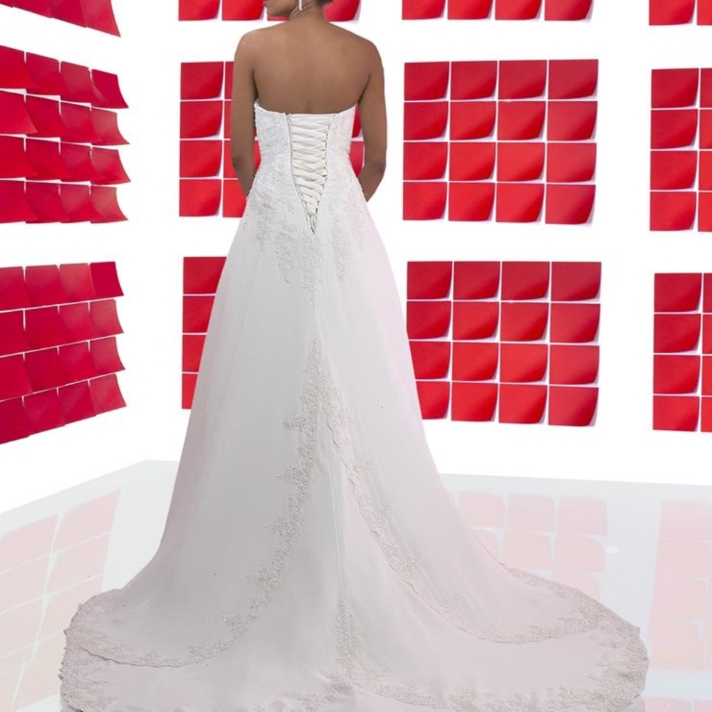 DaVinci Ivory Strapless Wedding Dress Size 22